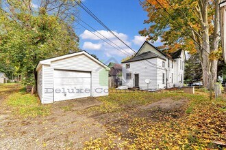 1011 Jennette Ave NW in Grand Rapids, MI - Building Photo - Building Photo