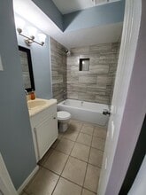 1203 N Pacific St in Conroe, TX - Building Photo - Building Photo