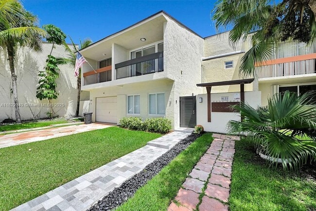 property at 9133 Fontainebleau Blvd