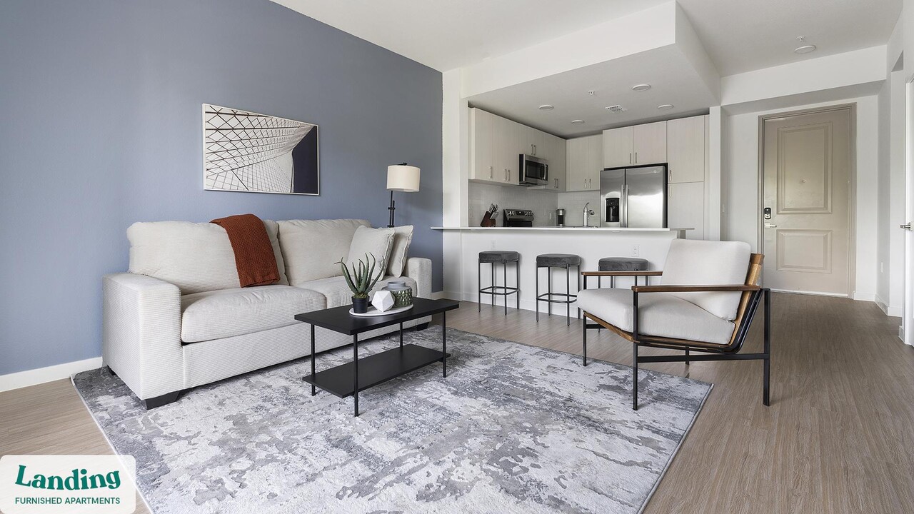 7301 Lake Bank Lp, Unit D4-307 in Ft. Myers, FL - Building Photo