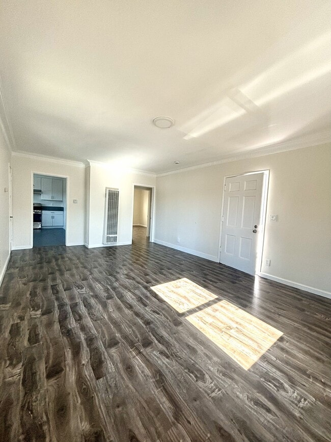 property at 936 Westmoreland Ave