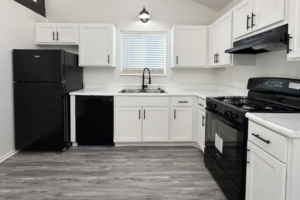 Kingsridge East Apartments in Blue Springs, MO - Foto de edificio