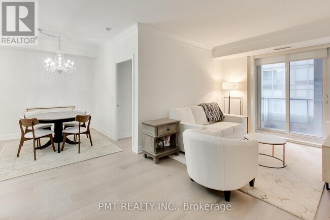 35-735 Balmuto St in Toronto, ON - Building Photo - Building Photo