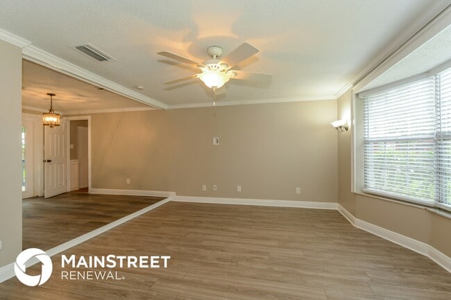 property at 503 Lisa Ln
