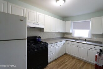 110 Union Ave in Lakehurst, NJ - Building Photo - Building Photo