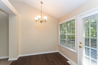 153 Country Mill Ln in Stockbridge, GA - Foto de edificio - Building Photo