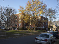 Legacy Park Apartments in Des Moines, IA - Building Photo - Building Photo