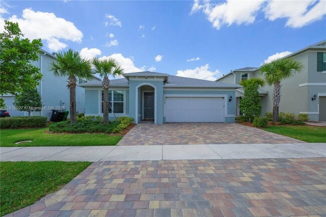 12300 SW Myrtle Oak Dr in Port St. Lucie, FL - Building Photo - Building Photo