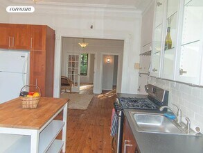 131 Clinton Ave in Brooklyn, NY - Building Photo - Building Photo