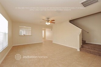 10710 Lakeside Vista Dr in Riverview, FL - Building Photo - Building Photo