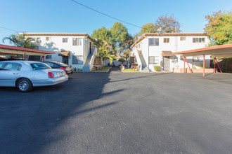 11723 Magnolia St in El Monte, CA - Building Photo - Primary Photo