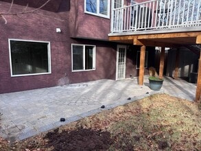 70 Edgebank Cir NW in Calgary, AB - Building Photo - Building Photo