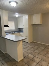 6111 Linden Ave in Long Beach, CA - Building Photo - Building Photo