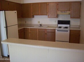 909 S Priest Dr in Tempe, AZ - Building Photo - Building Photo