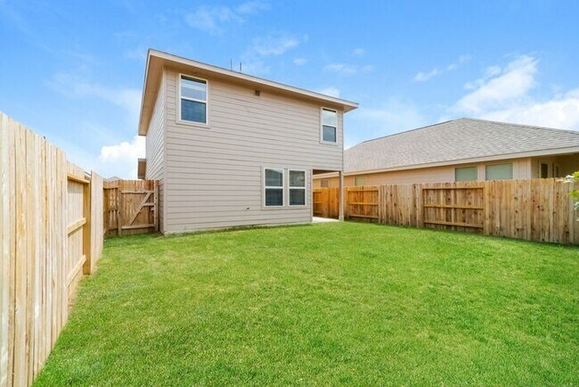 10411 Green Branch in San Antonio, TX - Building Photo - Building Photo