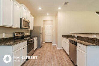 27064 Leonardo Dr in Magnolia, TX - Foto de edificio - Building Photo