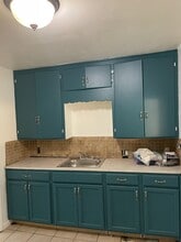 1801 Hampton Dr in Del City, OK - Building Photo - Building Photo