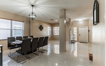 1817 NW 49th Ave in Coconut Creek, FL - Building Photo - Building Photo