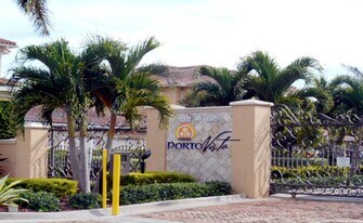 3961 Pomodoro Cir in Cape Coral, FL - Building Photo