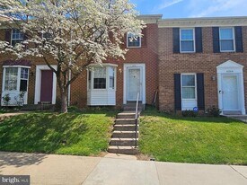 6266 Ducketts Ln in Elkridge, MD - Building Photo