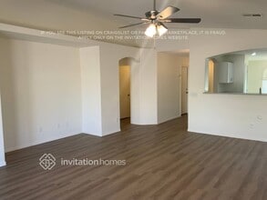 10538 W Roanoke Ave in Avondale, AZ - Building Photo - Building Photo