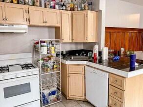 1065 Commonwealth Ave, Unit #1 in Boston, MA - Building Photo - Building Photo