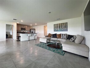 10634 Chippewa Dr in Parrish, FL - Foto de edificio - Building Photo