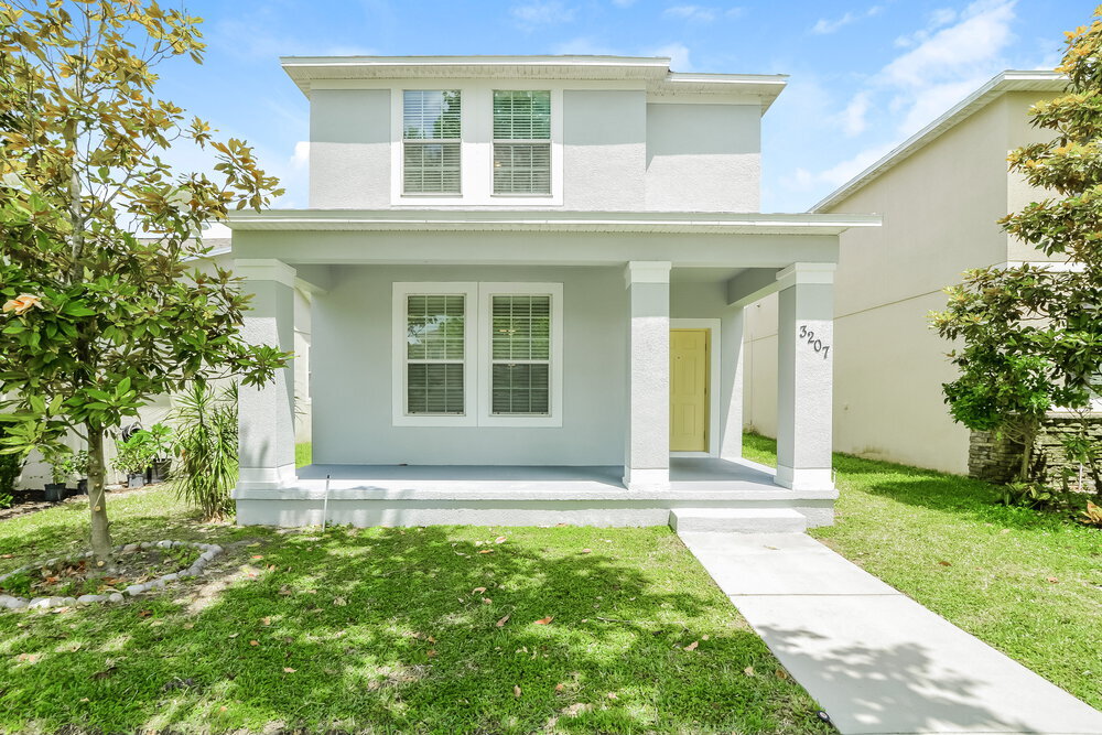 3207 Bayflower Ave in Harmony, FL - Building Photo