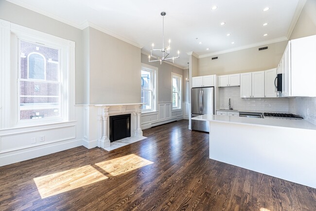 property at 85 Regent St