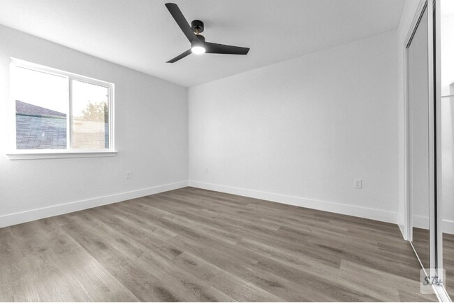 property at 671 Lynx Mtn
