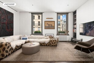 131 Watts St in New York, NY - Building Photo