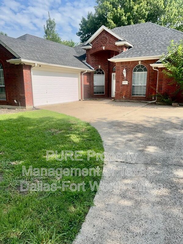 3507 Blue Forest Dr in Arlington, TX - Building Photo - Building Photo