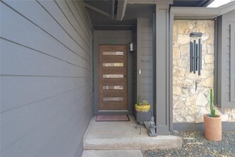 1622 Cattle Trail in Austin, TX - Building Photo - Building Photo