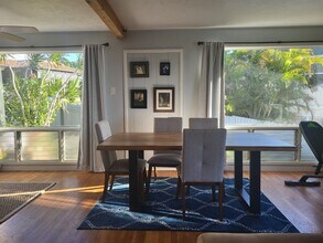 1061 Pookela Rd in Makawao, HI - Building Photo - Building Photo