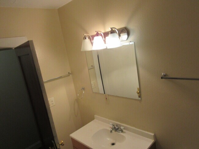 918 Mehle St in Arabi, LA - Building Photo - Building Photo