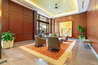 401 E Ontario St, Unit 2409 in Chicago, IL - Building Photo - Building Photo