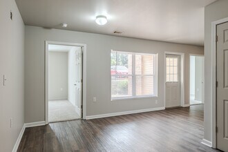 Swift Creek Apartments in Decatur, GA - Foto de edificio - Interior Photo