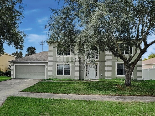 property at 31810 Parkdale Dr