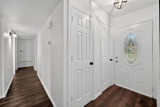 205 Volunteer Dr in Arlington, TX - Building Photo - Building Photo