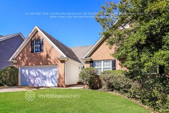 160 Adams Lake Ct in Lawrenceville, GA - Foto de edificio - Building Photo