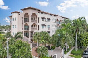 Reflections of Las Olas in Fort Lauderdale, FL - Building Photo
