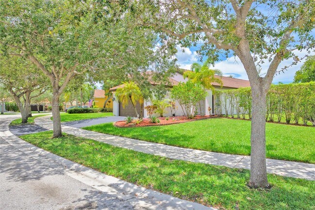1270 Majesty Terrace in Weston, FL - Building Photo - Building Photo