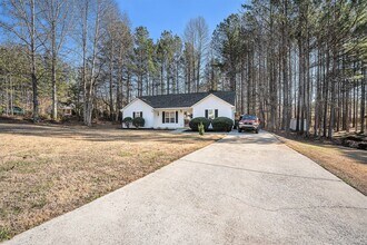 192 Conifer Ln in Rockmart, GA - Building Photo - Building Photo