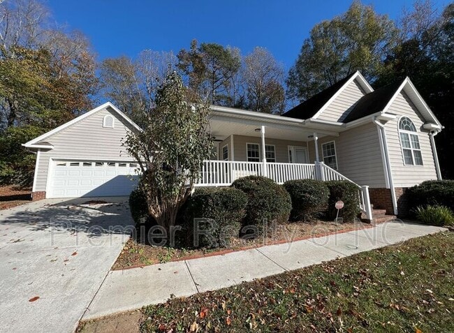 property at 118 Carters Ridge Rd