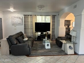13438 W Rose Ln in Litchfield Park, AZ - Building Photo - Building Photo