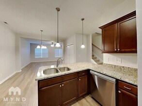 302 Negri Ct in La Vergne, TN - Foto de edificio - Building Photo