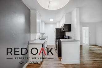 735 Locust St in Pasadena, CA - Building Photo - Building Photo