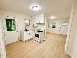 600 Coleman St in Raleigh, NC - Building Photo - Building Photo