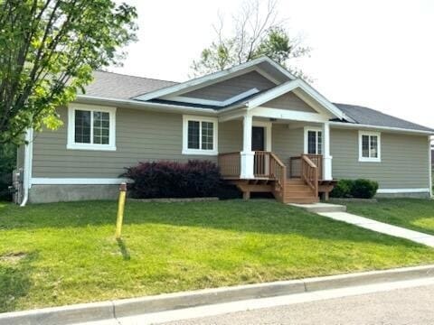 property at 3 Maple Vlg Ct