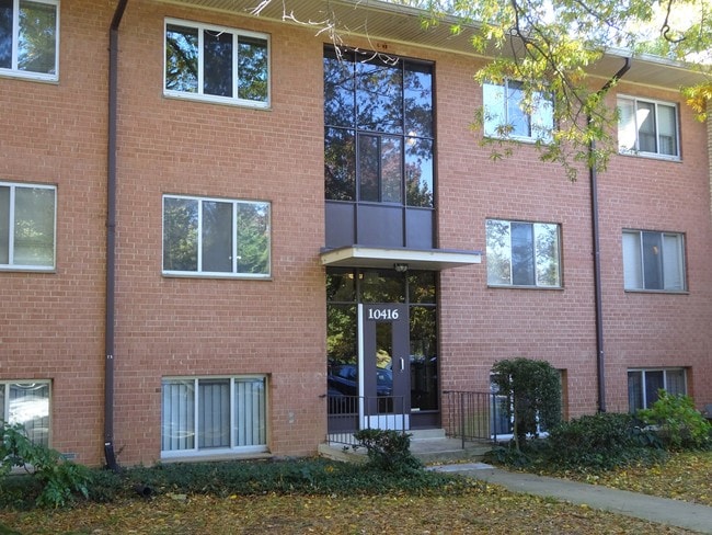10416 Rockville Pike, Unit Studio Efficiency